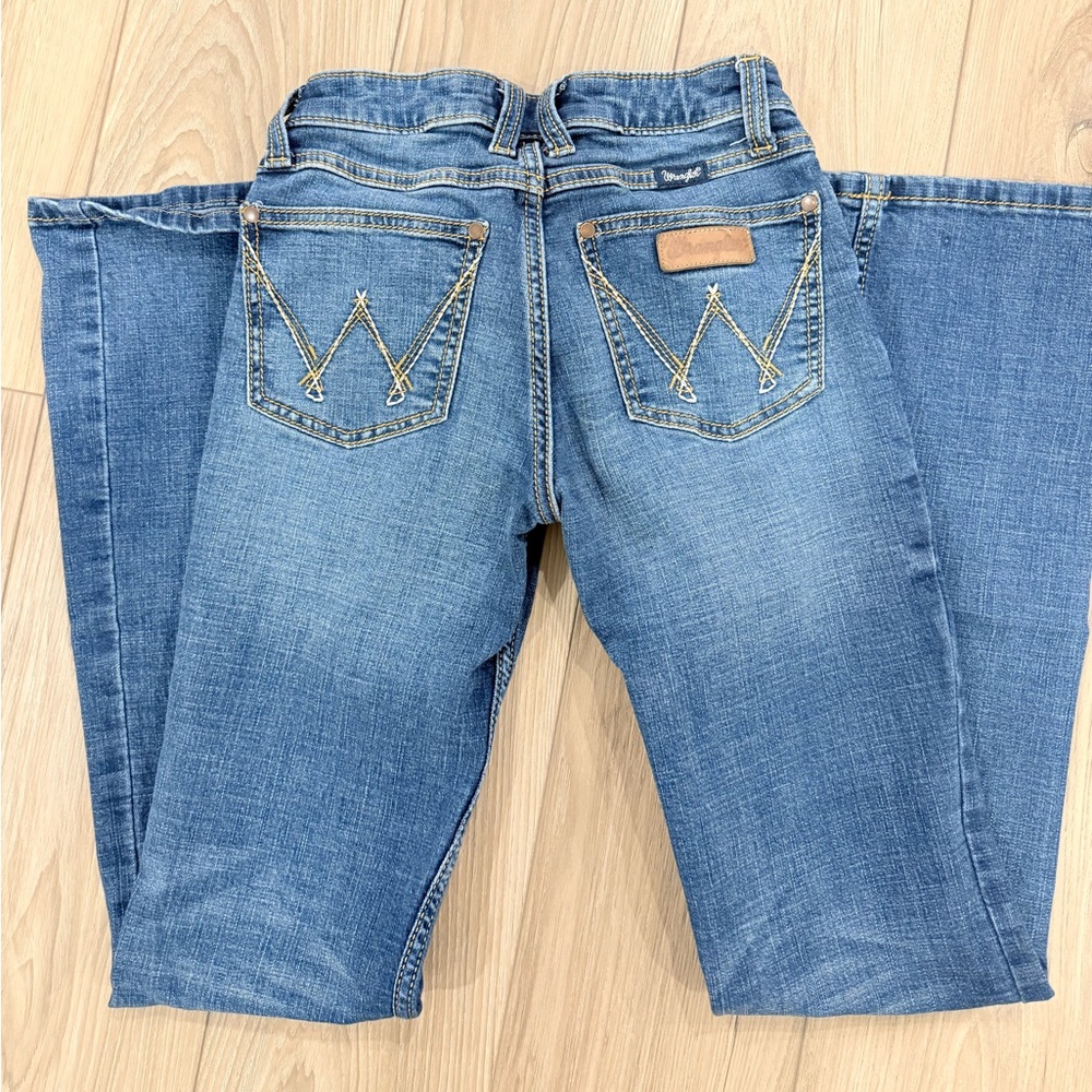 Wrangler Women's Classic Blue Boot Cut Jeans